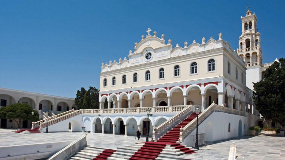 Διοργάνωση προσκυνηματικής εκδρομής στη Μεγαλόχαρη της Τήνου (14-16/10/2022)