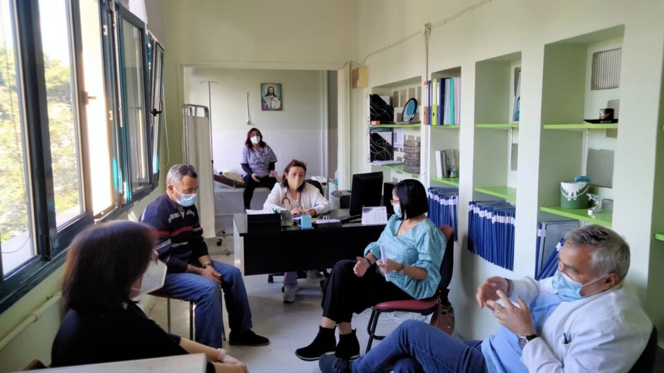 Σύλλογος Θαλασσαιμίας Νομού Μαγνησίας - Συνάντηση της Προέδρου και των μελών του Δ.Σ. του Συλλόγου με τον Διευθυντή και τις γιατρούς της Μ.Μ.Α. του Γ.Ν. Βόλου